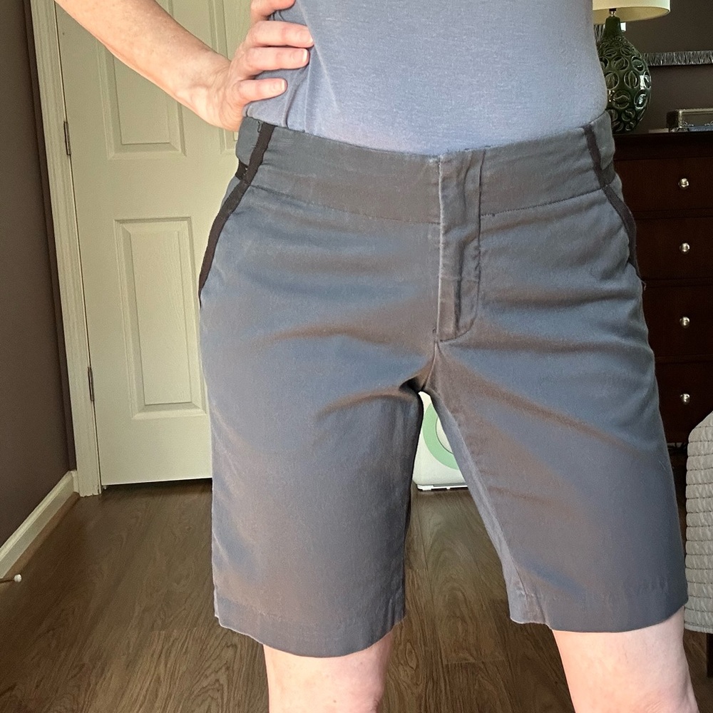 Simply Vera -Vera Wang shorts